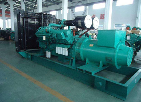 安泽800kw康明斯柴油发电机组图片 安泽800kw康明斯柴油发电机组图片